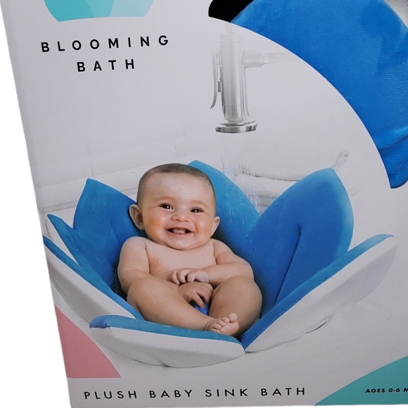 BLOOMING BATH Plush Baby Sink Bath Pillow Blue Flower NWT Boy - Picture 1 of 13